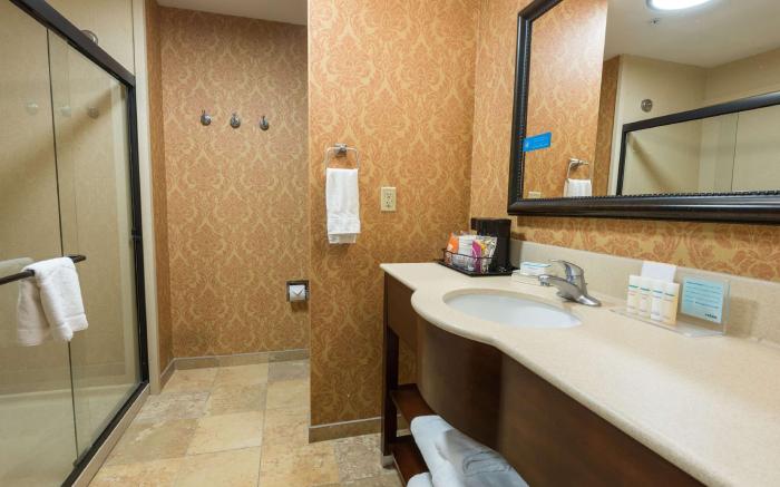 Hampton Inn & Suites Lake City