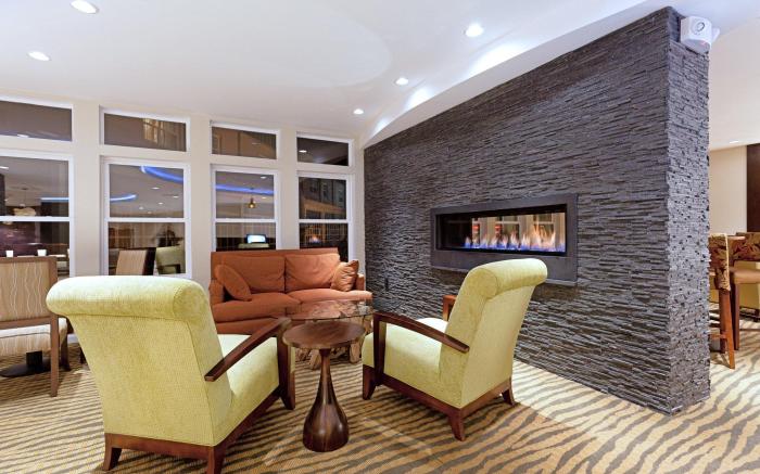 DoubleTree by Hilton Cape Cod Hyannis