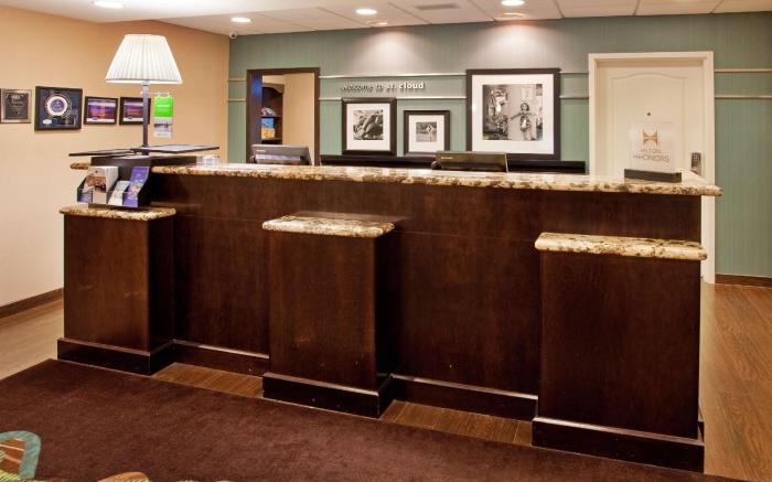 Hampton Inn and Suites St. Cloud