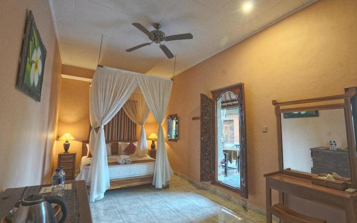 Aura Bisma Guesthouse
