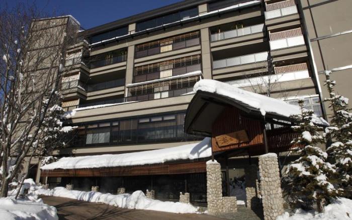 Akan tsuruga bessou HINANOZA