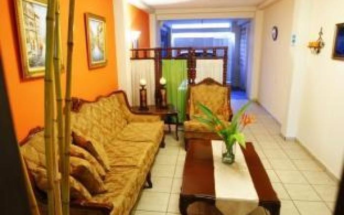 Hotel Tazumal House