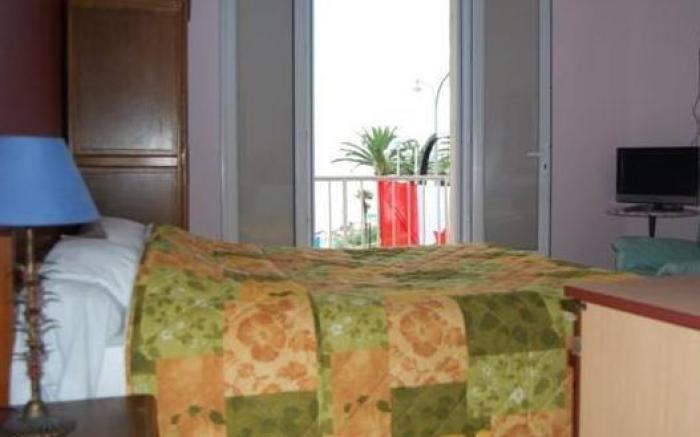 Hotel Azur