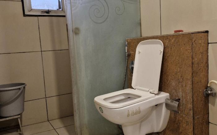 Hotel Radiant, Kolhapur