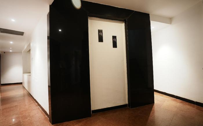 Hotel Maharaja Residency