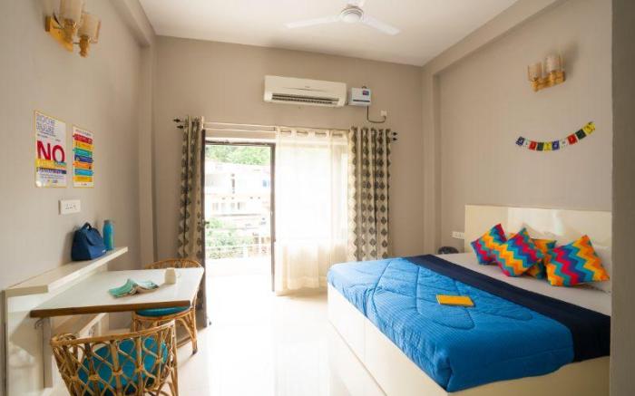 goSTOPS Rishikesh, Lakshaman Jhula