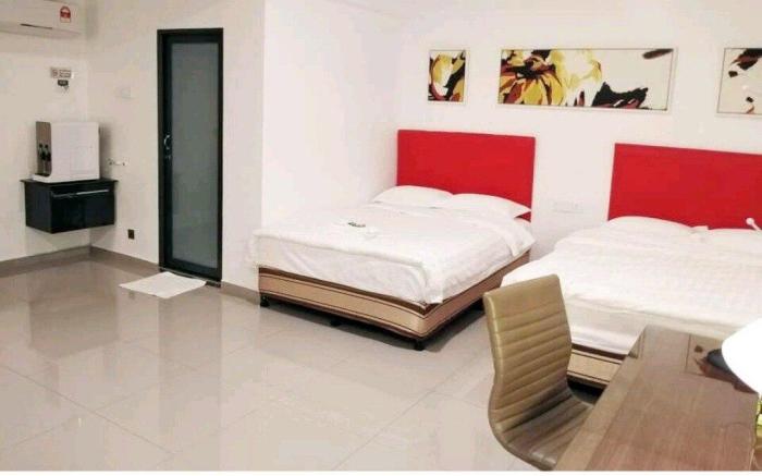 JOVIAL BOUTIQUE  PRIVATE ROOM 4Pax @KAMPUNG BARU