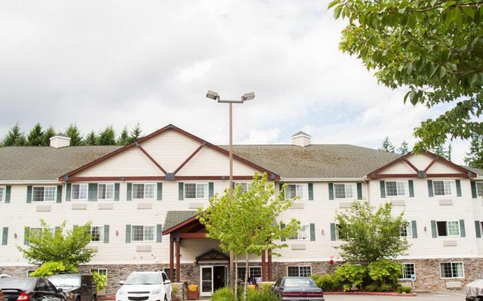 FairBridge Inn and Suites DuPont