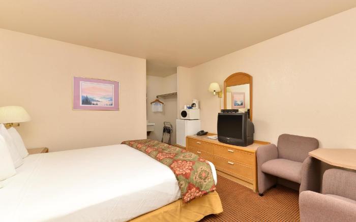 Americas Best Value Inn & Suites Clearlake Wine Country