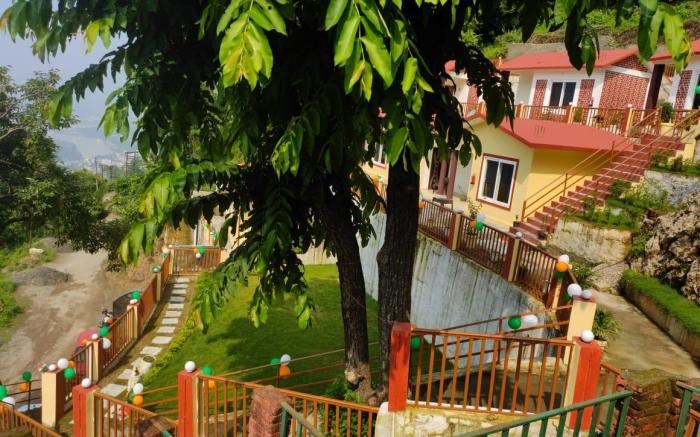 Kyarki Resort.