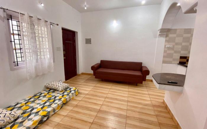 Pepper Woods, Homestay