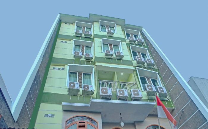 OYO 90583 Balqies Homestay Syariah