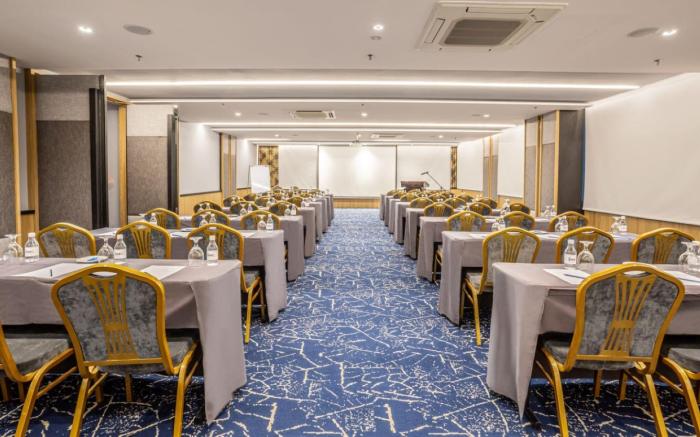 Fives Hotel Johor Bahru City Centre