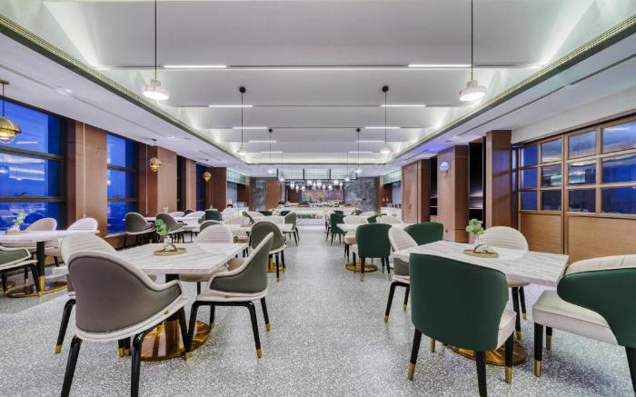 Atour Hotel Tongxiang South Qingfeng Road