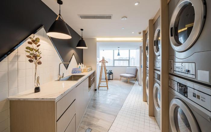 Atour S Hotel Chengdu Chunxi Road Wenshuyuan Metro Station