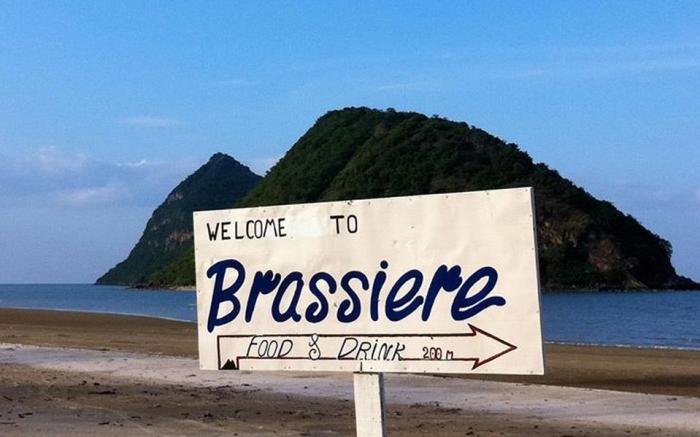 Brassiere Beach Hotel