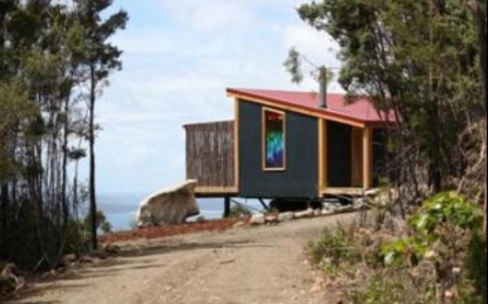 Woodbridge Hill Hideaway