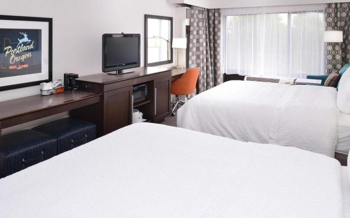 Hampton Inn Portland East