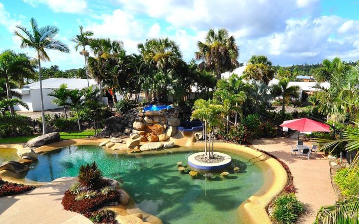Mission Beach Resort