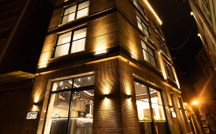 FAMA Boutique Hotel