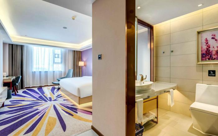 Lavande Hotel Lushan Wuzhou International Business Trade City