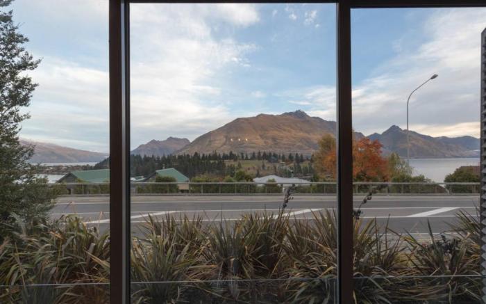 Jade Apartments - Queenstown Stays