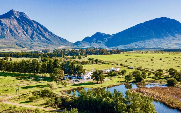 Duikersdrift Winelands Country Escape