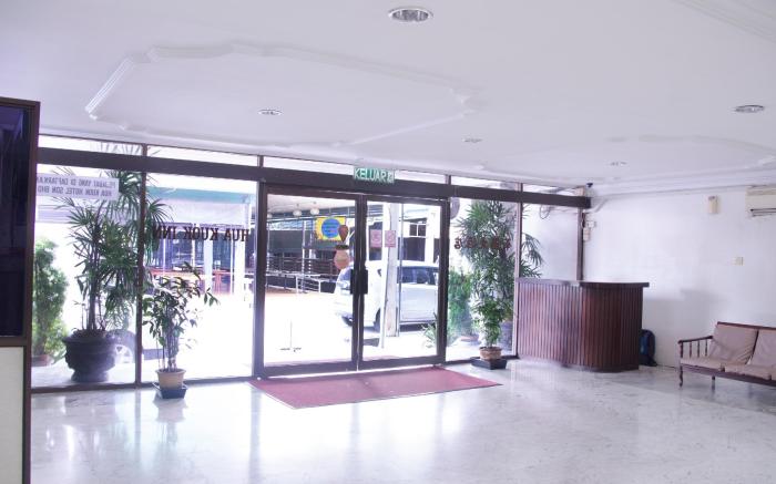 SUPER OYO 979 Hua Kuok Inn