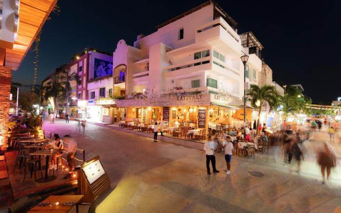 Hotel The Palm