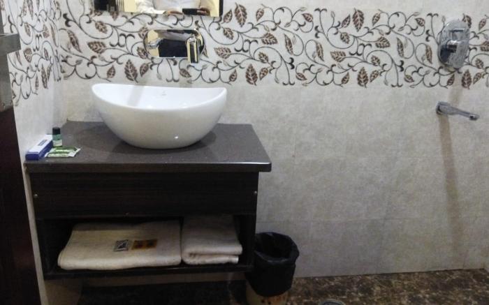 Hotel California Heights Amritsar