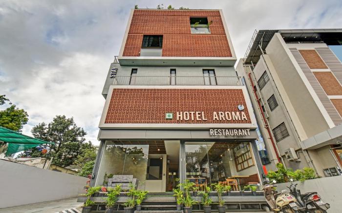Treebo Aroma Executive
