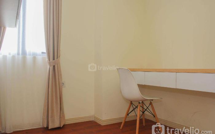 Comfort Nice 2BR at Meikarta Apartment By Travelio