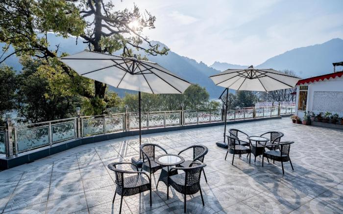 India Hotel - Lake View - Mall Road Nainital