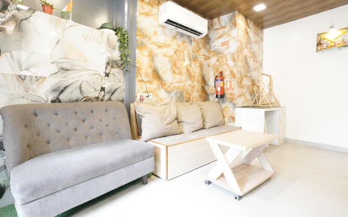 ULIFE HOTEL