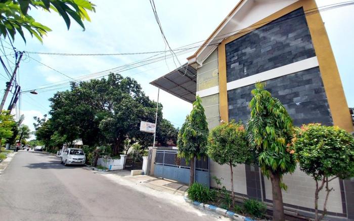 Griya Juanda Syariah near RS Dharma Husada Probolinggo Mitra RedDoorz