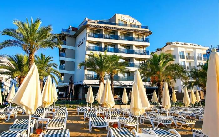 Aurasia Beach Hotel