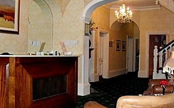 Woodlands Hotel