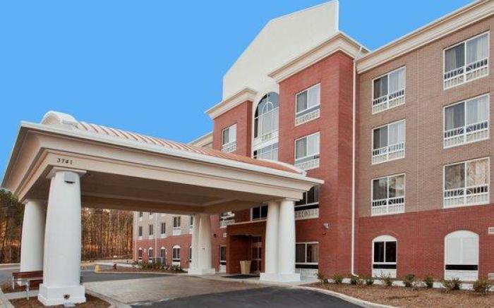 Holiday Inn Express Hotel & Suites Raleigh Sw - At Nc State By IHG