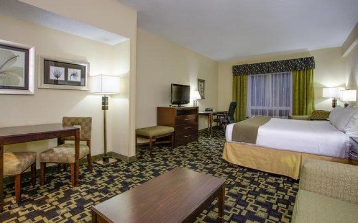 Holiday Inn Express Hotel & Suites Raleigh Sw - At Nc State By IHG