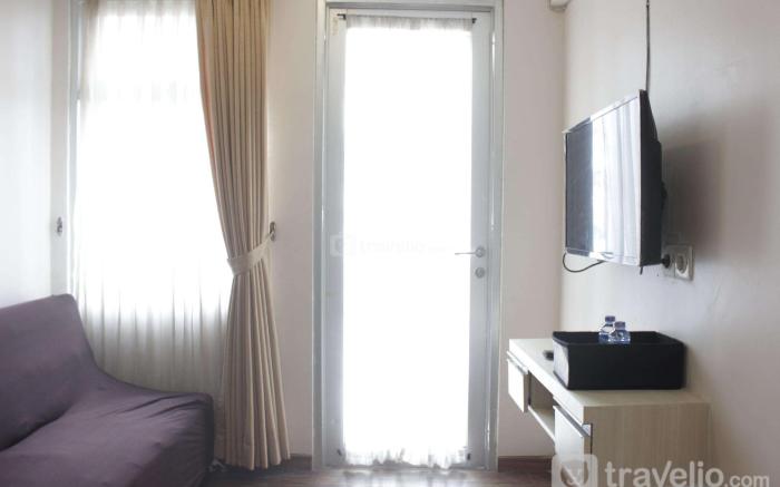 Pool View 2BR Apartment at The Jarrdin By Travelio