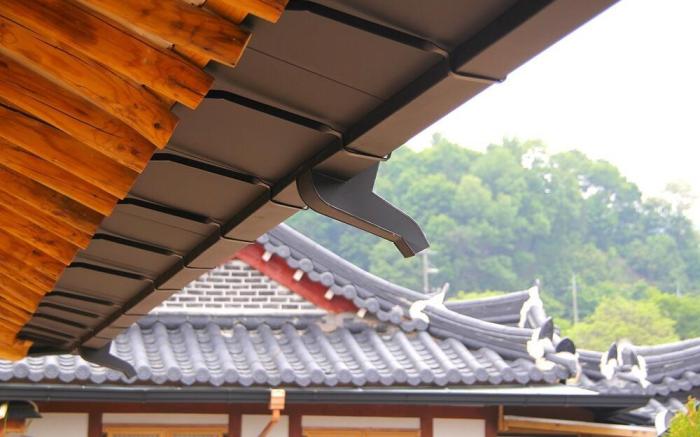 Jeonju Hanok Maeul Yeonwoodang Hanok