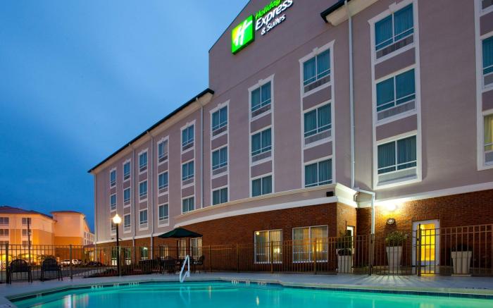 Holiday Inn Express Hotel & Suites Valdosta Southeast By IHG