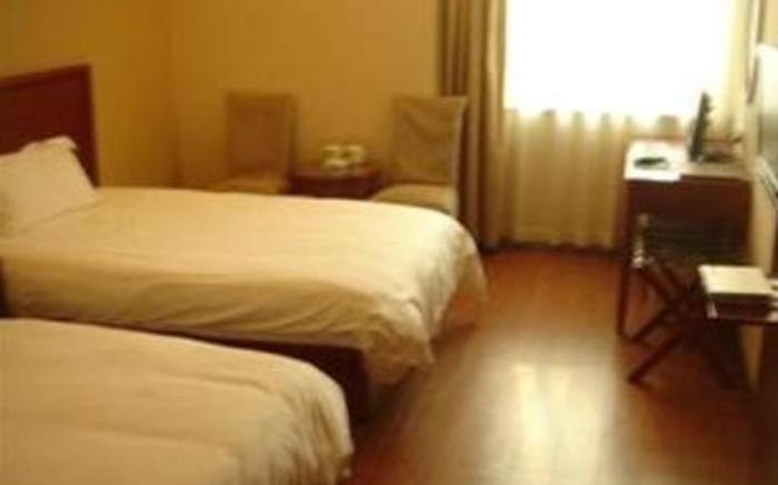 GreenTree Inn Jining Wenshang Baoxiang Temple Express Hotel
