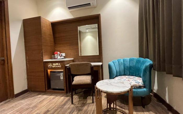 Hotel Aura Grand by Levelup