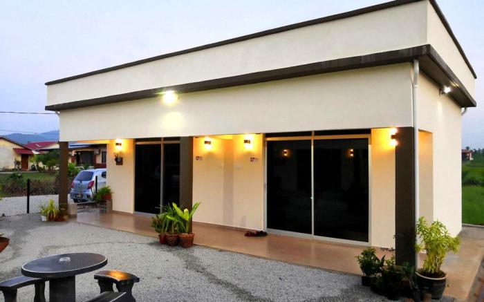 Hj Hassan Guesthouse - Paddy Room 5