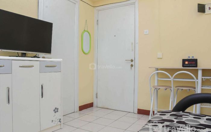 Comfort 2BR at Green Pramuka City Apt By Travelio