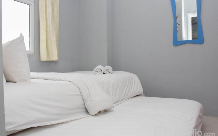 Nice Living 2BR at Green Pramuka City By Travelio