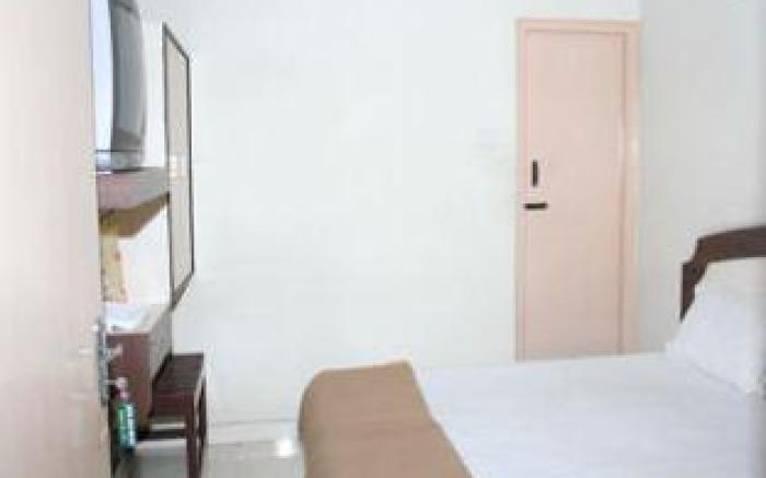 Hotel Maya Deluxe