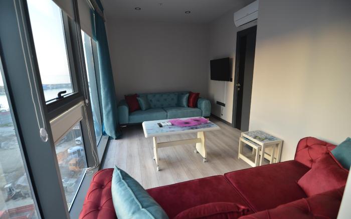 Marina Green Suit Hotel