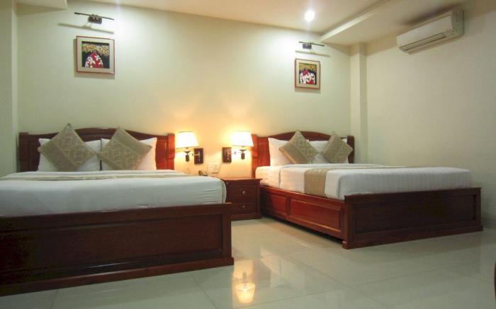 Hoang Hotel
